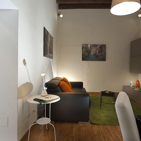 Fl Apartments Charming Flat In The Heart Of Trastevere Rzym Zewnętrze zdjęcie